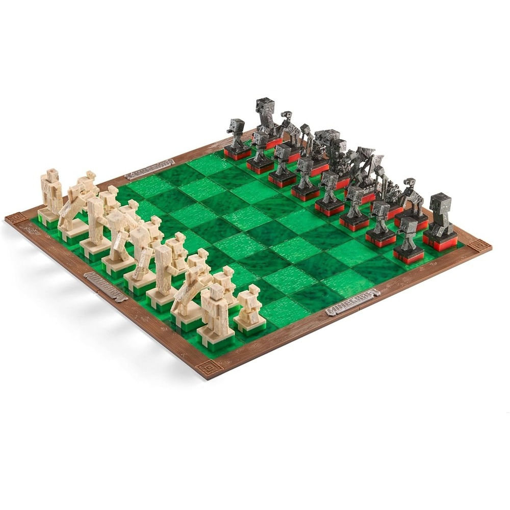 The Noble Collection Minecraft Chess Set Overworld Heroes VS Hostile Mobs Mojang